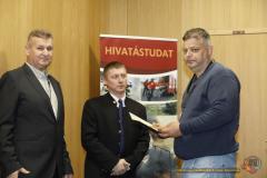 1_rajmund_c9a9305_w2.m