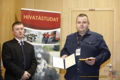 1_rajmund_c9a9337_w1.m