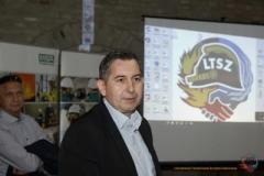 1_rajmund_c9a9968_w1.m