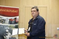 rajmund_c9a9435_w1.m