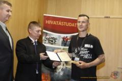 rajmund_c9a9441_w1.m